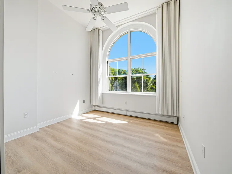 145 Glenwood St #304 — Photo 33