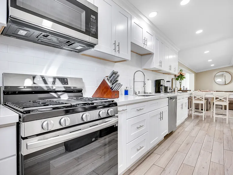 9971 Chanticleer Rd — Photo 37