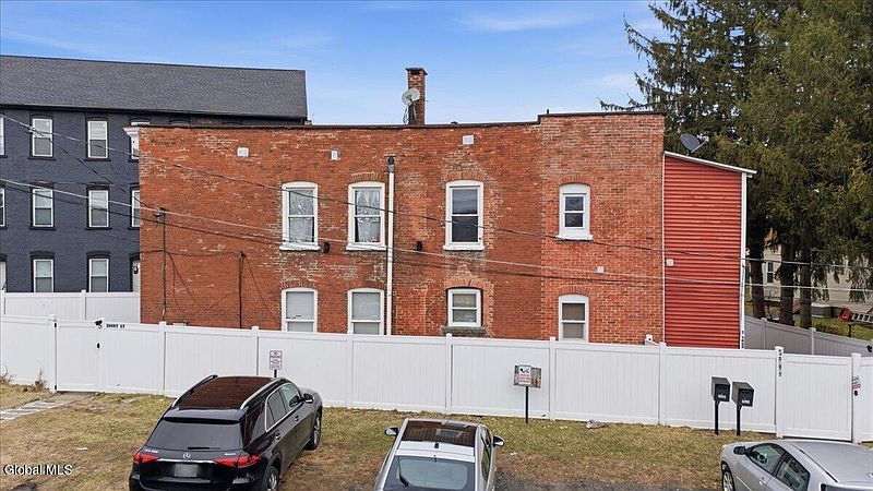 2nd image of 5 Short Street