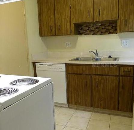 5th image of 2700 Bayshore Blvd APT 4101