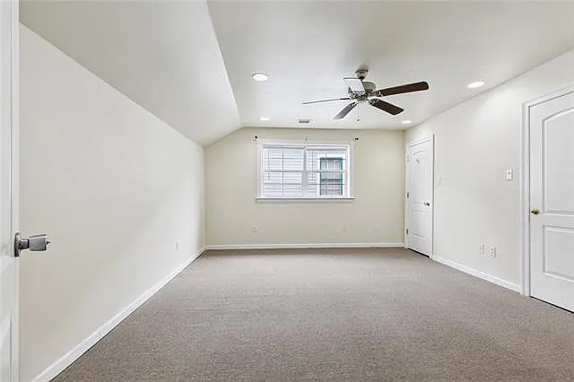 5830 Willow St — Photo 7