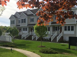 52 Brookside Dr #B, Greenwich, CT 06830