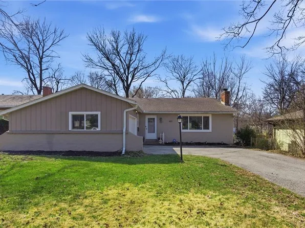 607 E 90th Ter, Kansas City, MO 64131