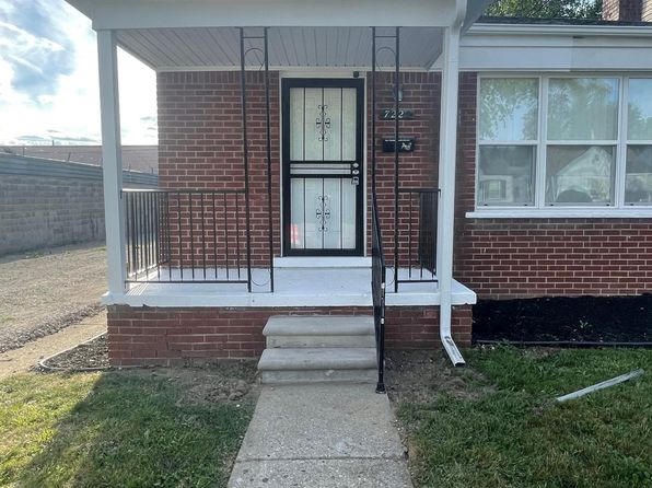 7229 Chatham