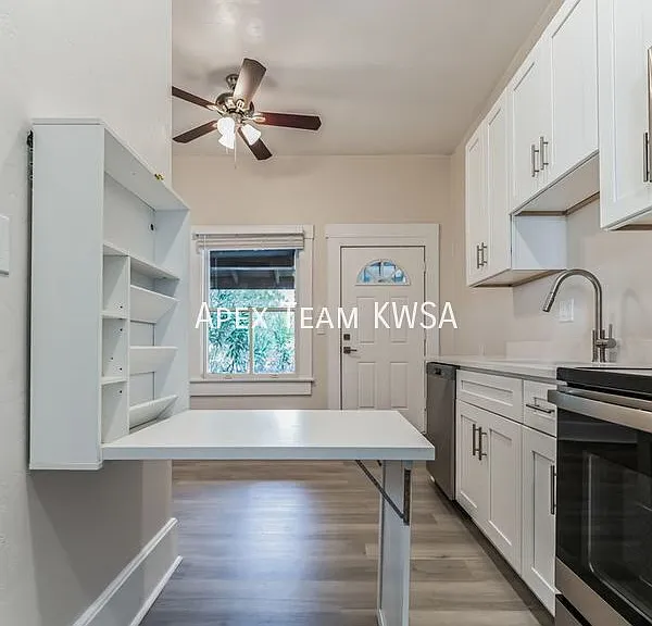 51-75 E 5th St #55 — Photo 11