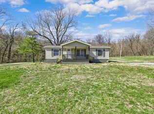 15 Highland Rd, Sturgis, KY 42459