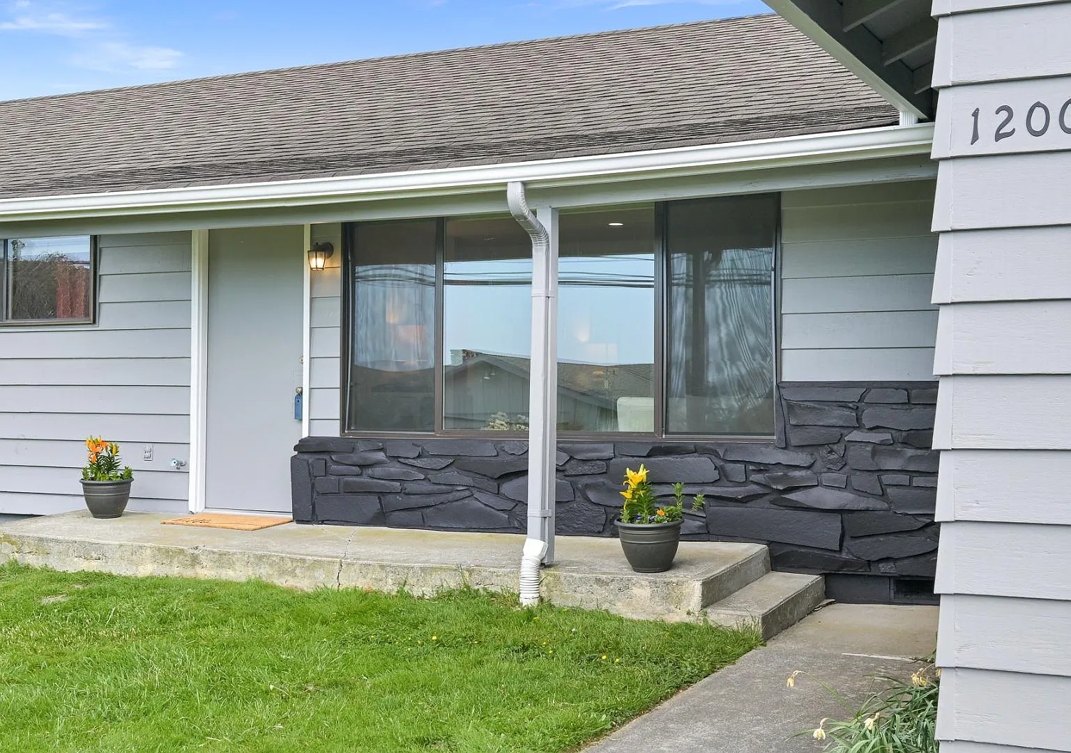 1200 Old Marine Dr — Photo 3