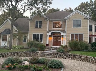 19 Reflection Dr, Sandwich, MA 02563