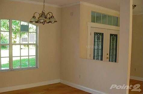 5th image of 20010 Harvie Ln