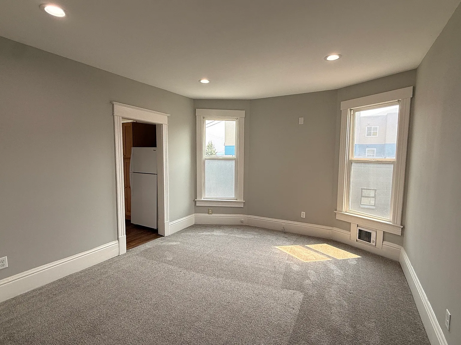 Studio, 520 sqft, $1,150 — Photo 1