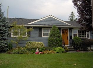 697 Herman Ave, Franklin Square, NY 11010