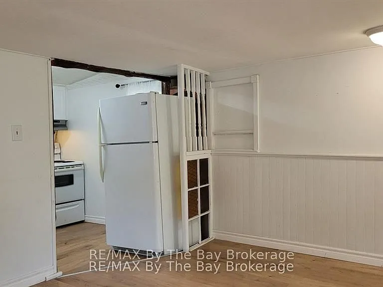 23 Glen St — Photo 8