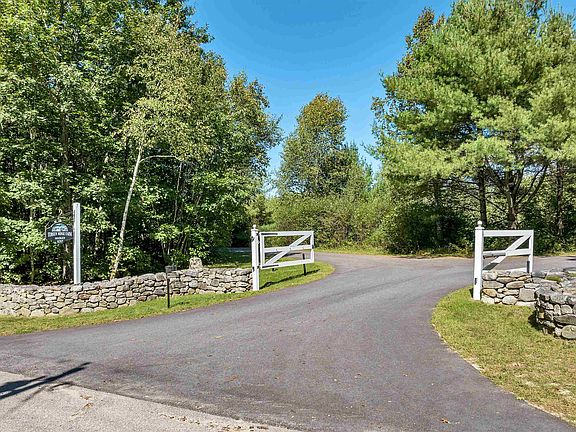 3rd image of 137 Brown Road #4