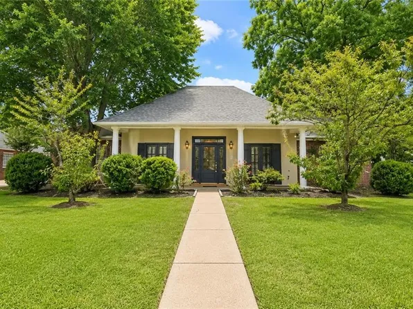 302 W Shore Dr, Alexandria, LA 71303