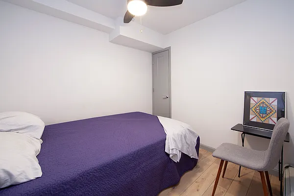 Rented by R New York | media 32