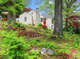 3 Melnick Pl, Lake Peekskill, NY 10537