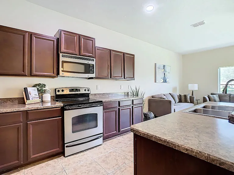 2700 Revolution St #101 — Photo 6
