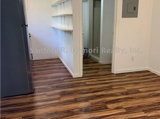 819 Lukepane Ave, Honolulu, HI 96816