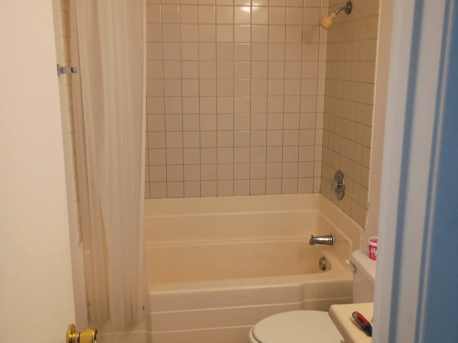 2 bed, 1200 sqft, $1,450 — Photo 3