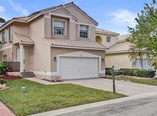 9814 NW 1st Manor, Coral Springs, FL 33071