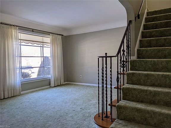 2nd image of 29130 Fuller Ave