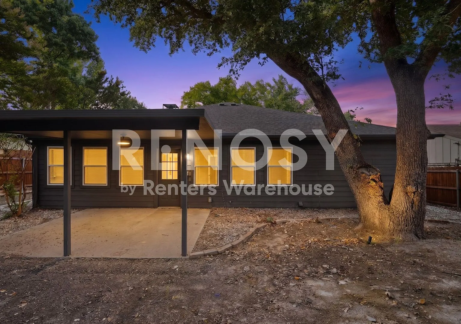 South Arlington Gem One Mont Rent Concession — Photo 3