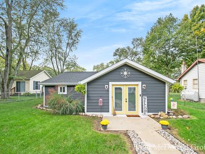 11031 Hermenitt Dr, Delton, MI, 49046