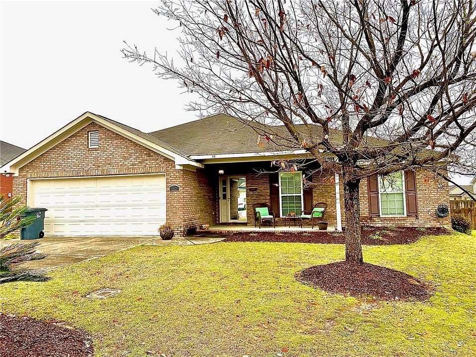1st image of 36 Brentwood Dr