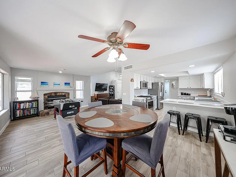 3902 E Rosemonte Dr — Photo 12