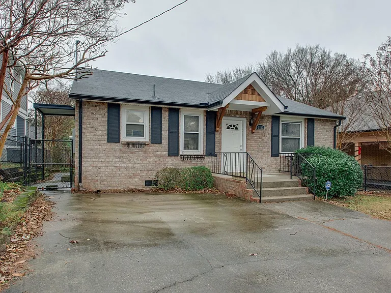 1812 Hillside Ave — Photo 19