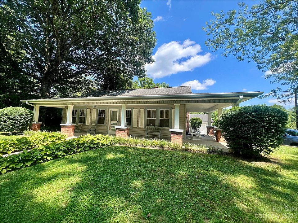 930 Kanuga Rd, Hendersonville, NC 28739 Zillow