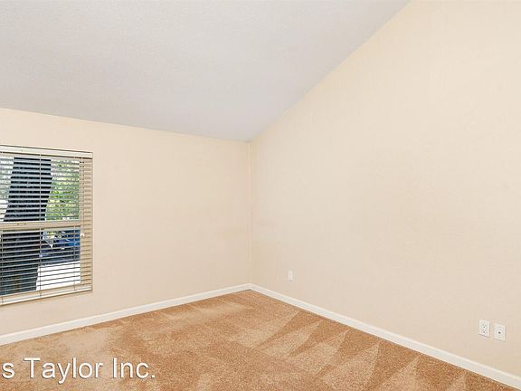 4th image of 1350 N Escondido Blvd APT 66