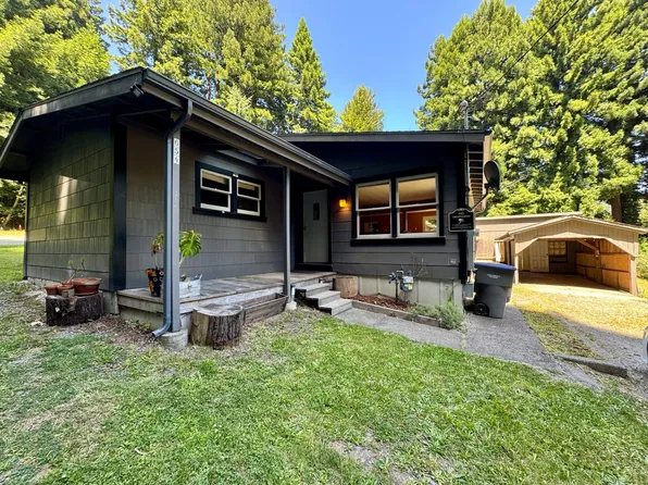 654 Grotzman Rd, Arcata, CA 95521