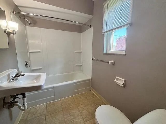 233 N James Rd #C — Photo 7