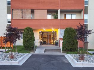 2460 Glen Eagle Cres #2-BEDROOM, Nanaimo, BC V9T4T8