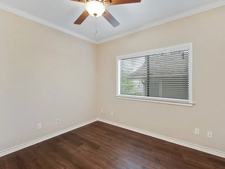 2208 Indian Trl #B — Photo 15