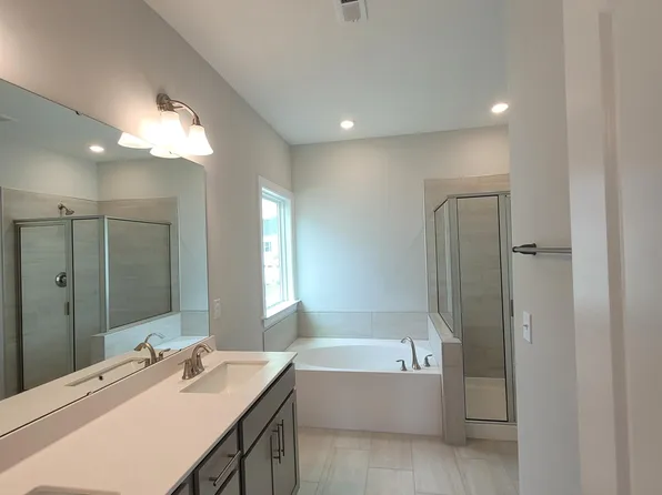 124 Trailing Bluff Way, Garner, NC 27529