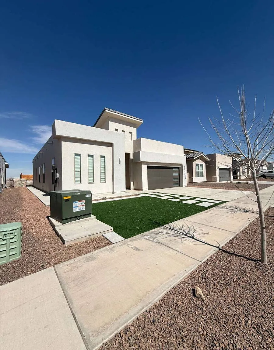 13389 Carterton Ave in El Paso, TX 79928 — Photo 4