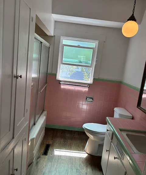516 W D St #2 — Photo 4