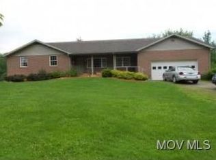 87 Pear Tree Ln, Williamstown, WV 26187