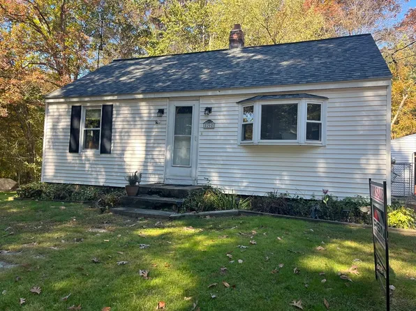 20 Gilboa Ct, Douglas, MA 01516