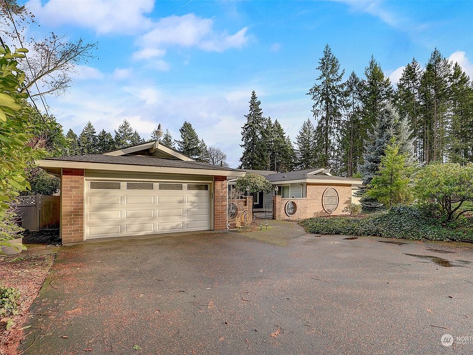 1st image of 20307 42nd Avenue E