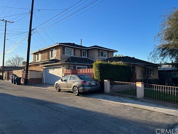 5th image of 8720 Villa Dr