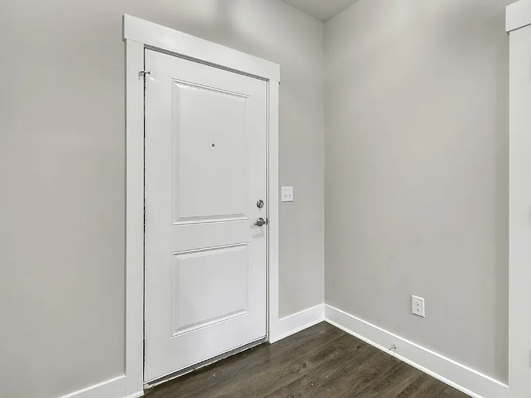 8 Tolar Rd — Photo 18