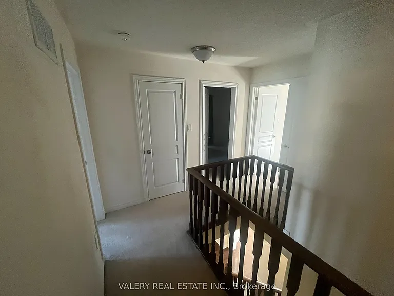 48 Bellcrest Rd #1 — Photo 12