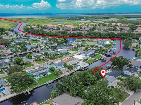10718 DRUMMOND RD, TAMPA, FL 33615
