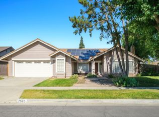 7570 N 6th St, Fresno, CA 93720