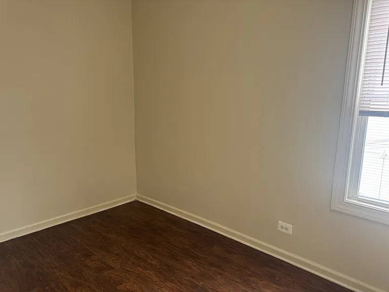8720 S Saginaw Ave #2 — Photo 2