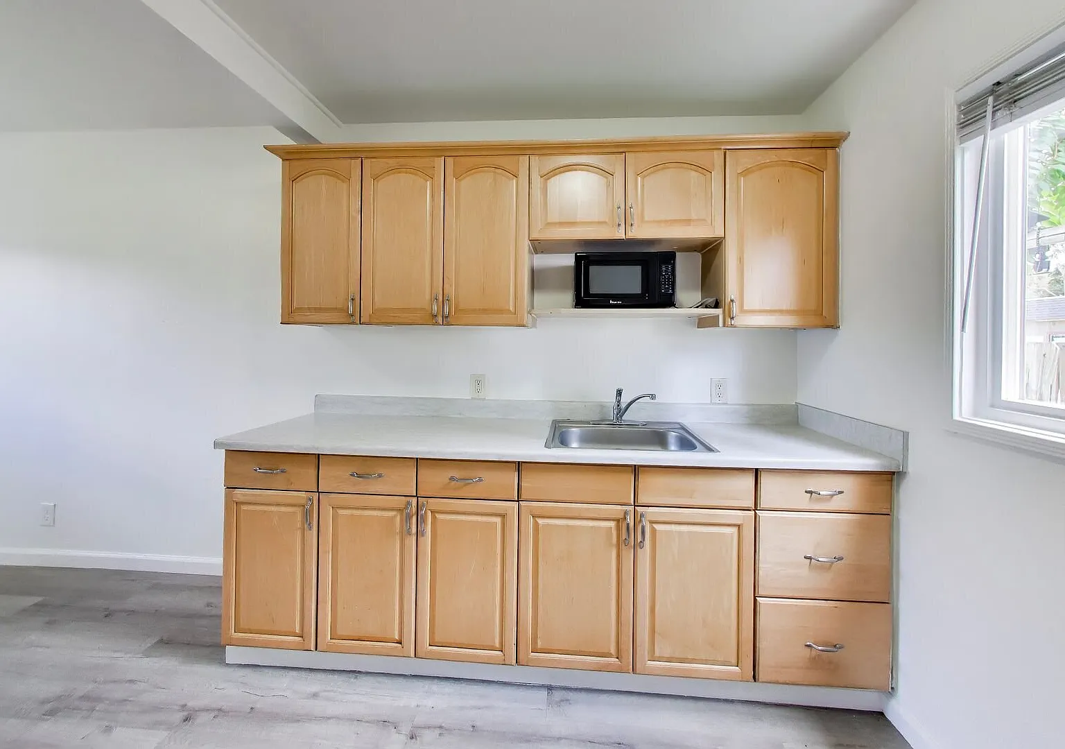 1 Bedroom 1 Bath in Downtown San Jose! — Photo 2