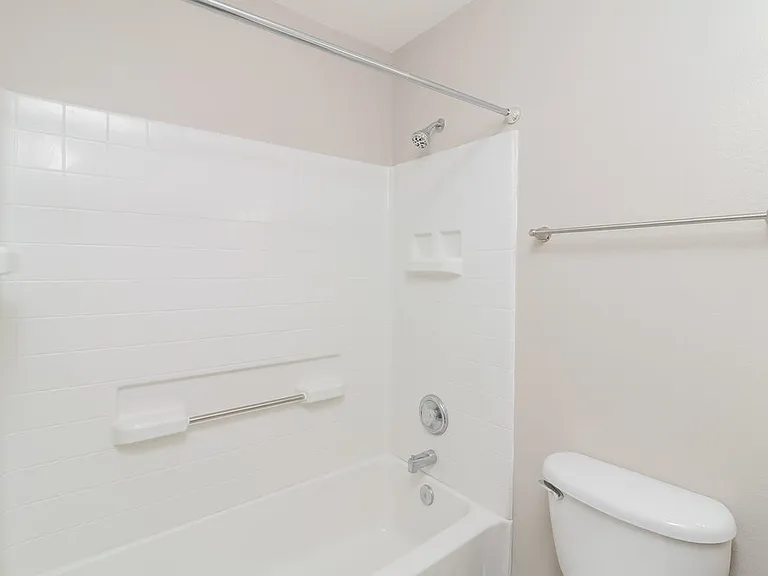 718 Reindeer Dr — Photo 14